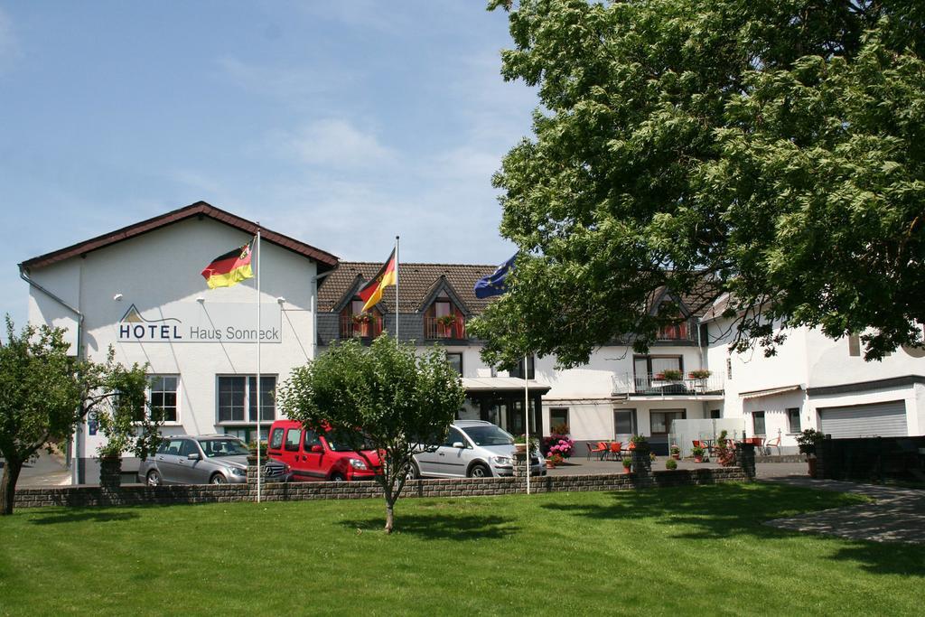 קלברג Hotel Haus Sonneck מראה חיצוני תמונה