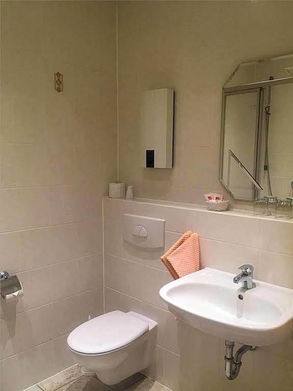 קלברג Hotel Haus Sonneck מראה חיצוני תמונה